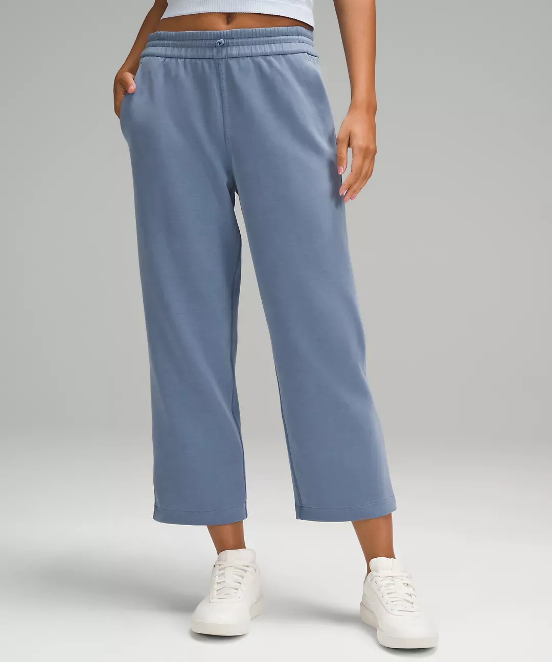 lululemon Softstreme High-Rise Straight-Leg Cropped Pant
