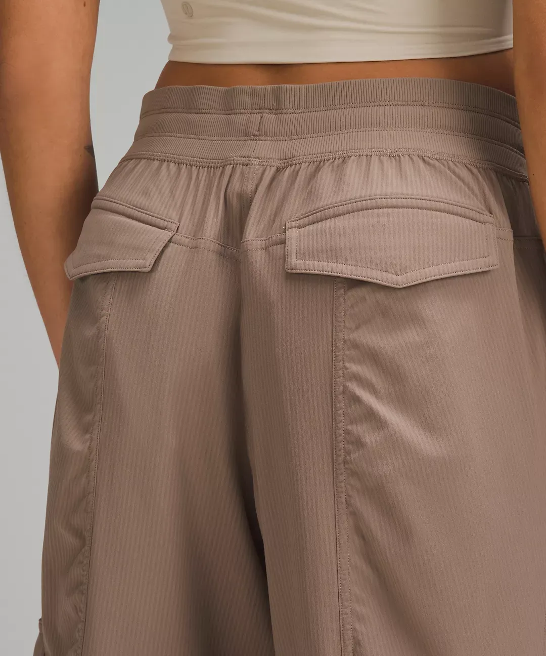 Dance Studio Relaxed-Fit Mid-Rise Cargo Jogger