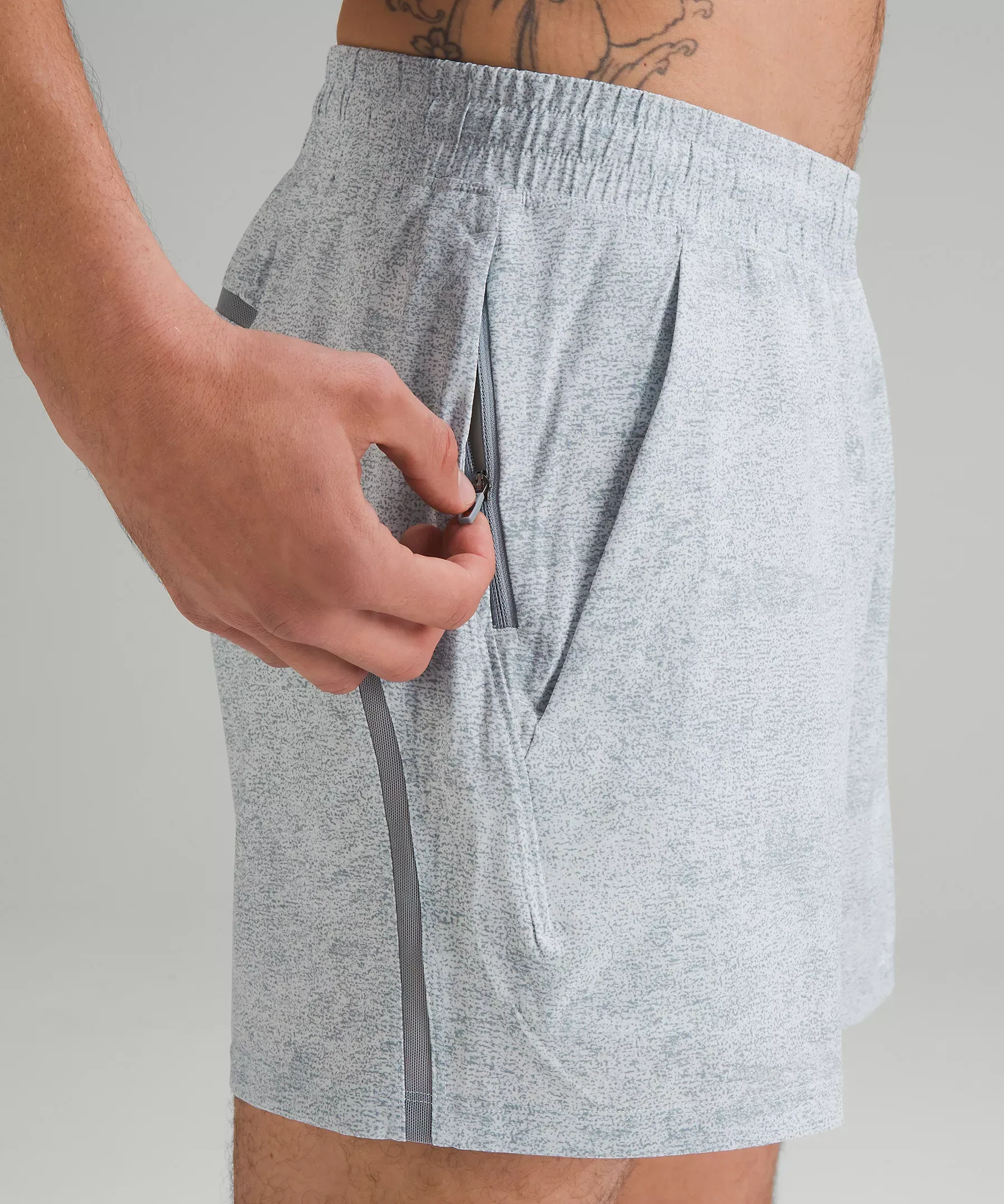lululemon Pace Breaker Linerless Short 5′′ Updated