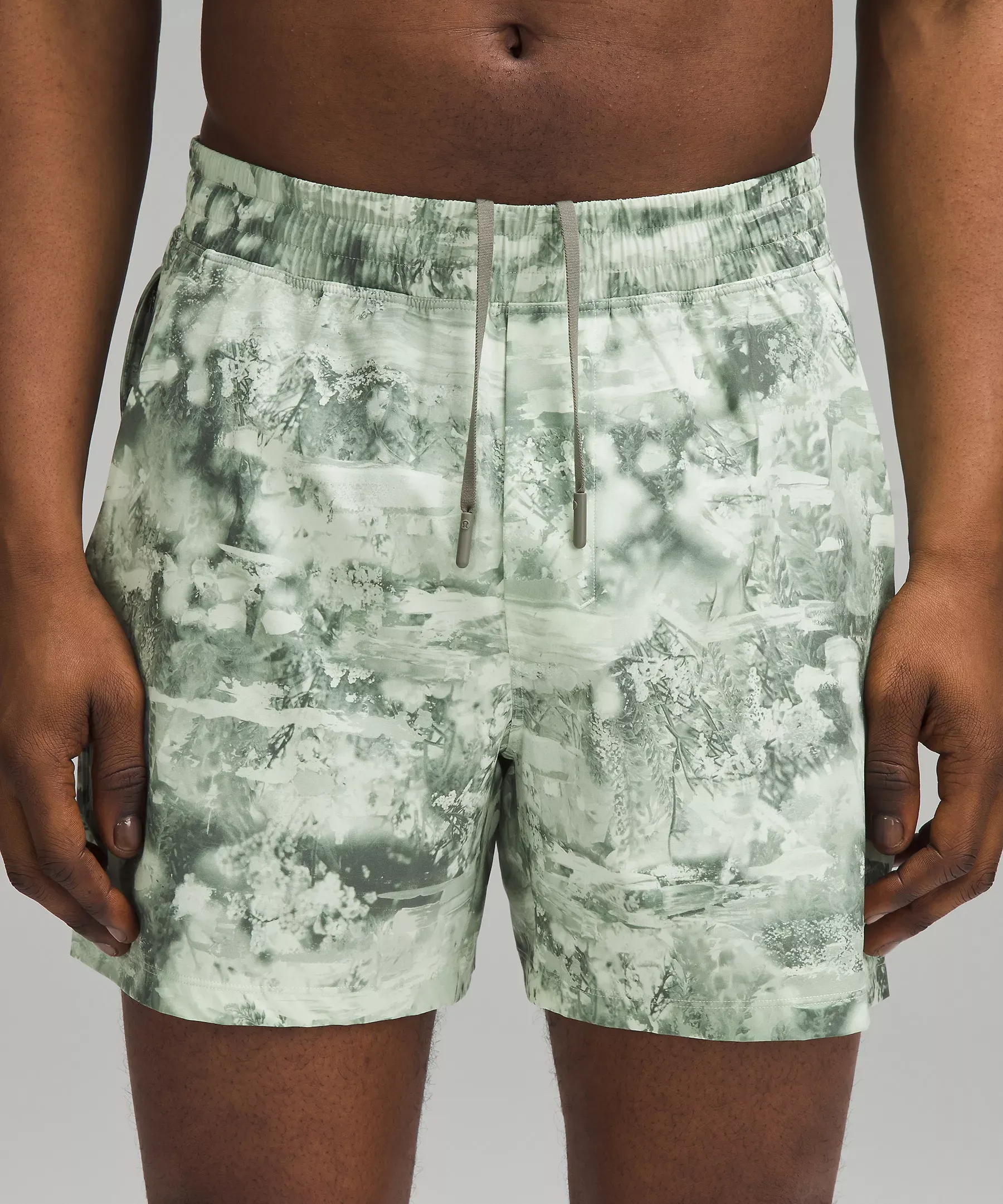 lululemon Pace Breaker Linerless Short 5′′ Updated