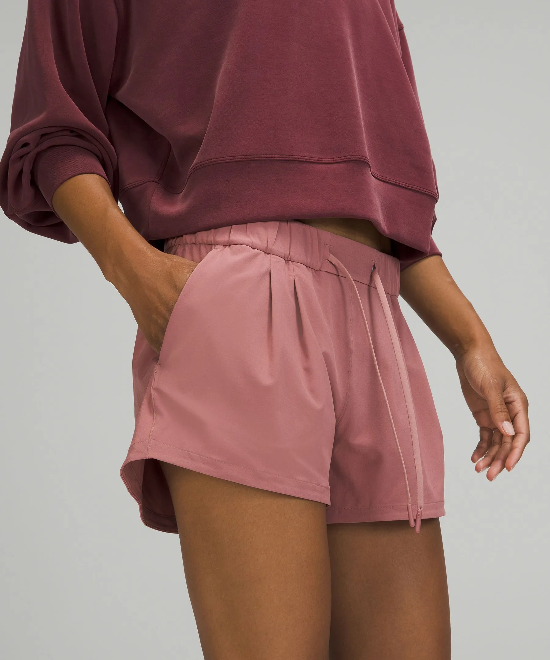 lululemon Stroll at Sundown Mid-Rise Short 3