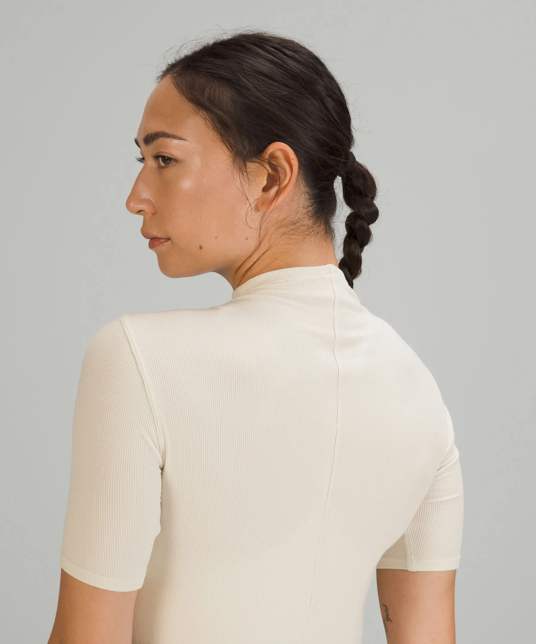 lululemon LA Tight-to-Body Keyhole T-Shirt