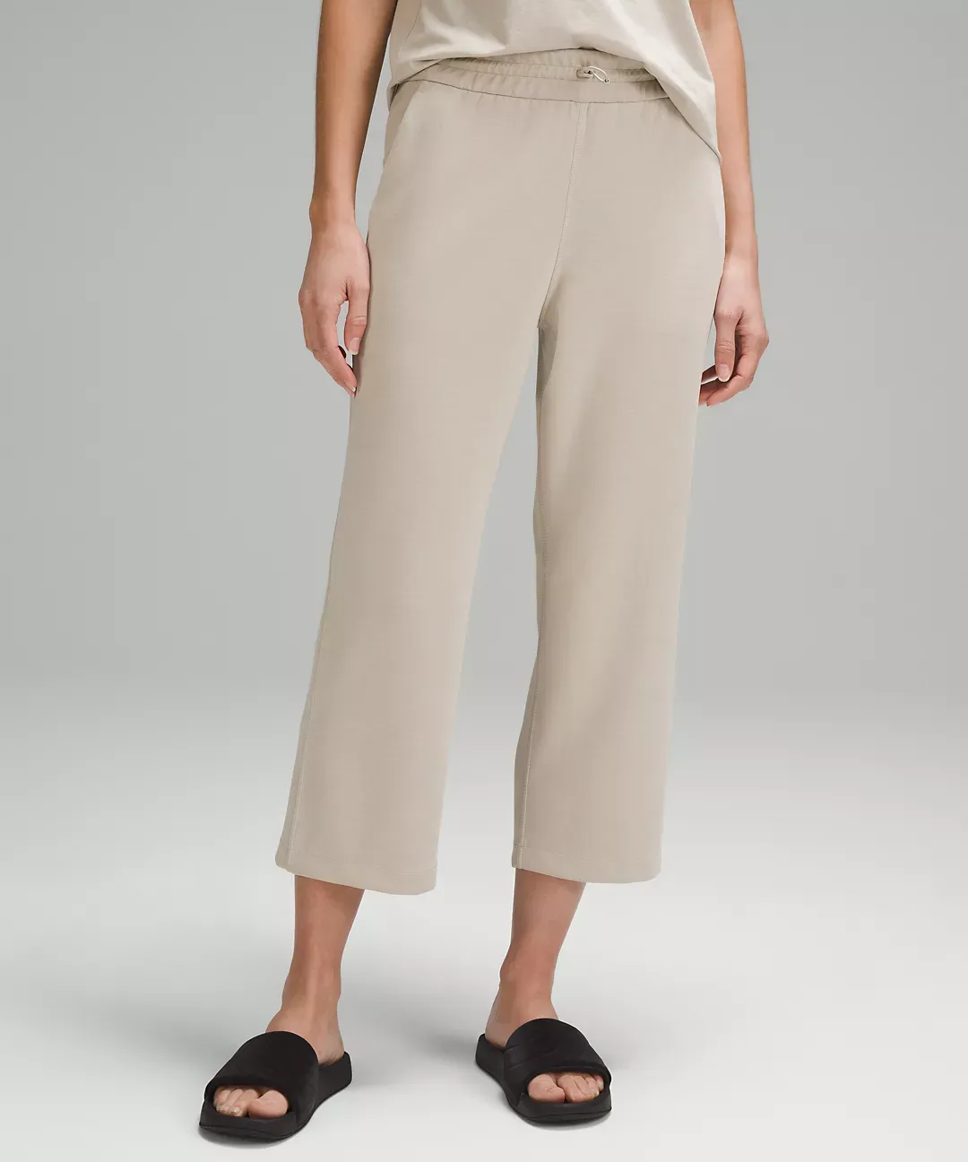 lululemon Softstreme High-Rise Straight-Leg Cropped Pant